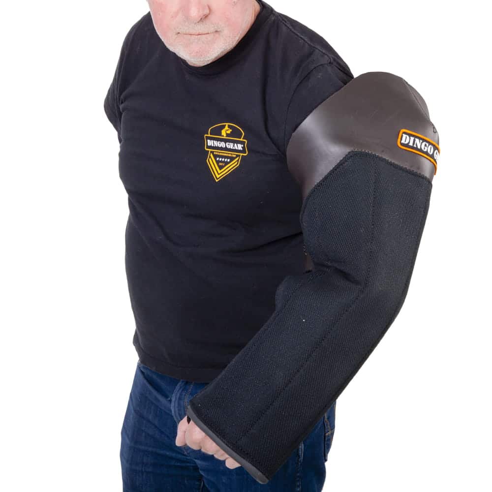 Rekaw-ochronny-ukryty-dla-pozoranta-Leo-2---bardzo-mocny,-linia-Cywil-Czarny (2) Bras de protection Dingo Gear LEO S00514 – Image 1